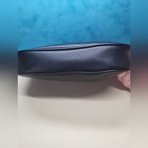 Juicy Couture Black Handbag - Picture 9 of 10